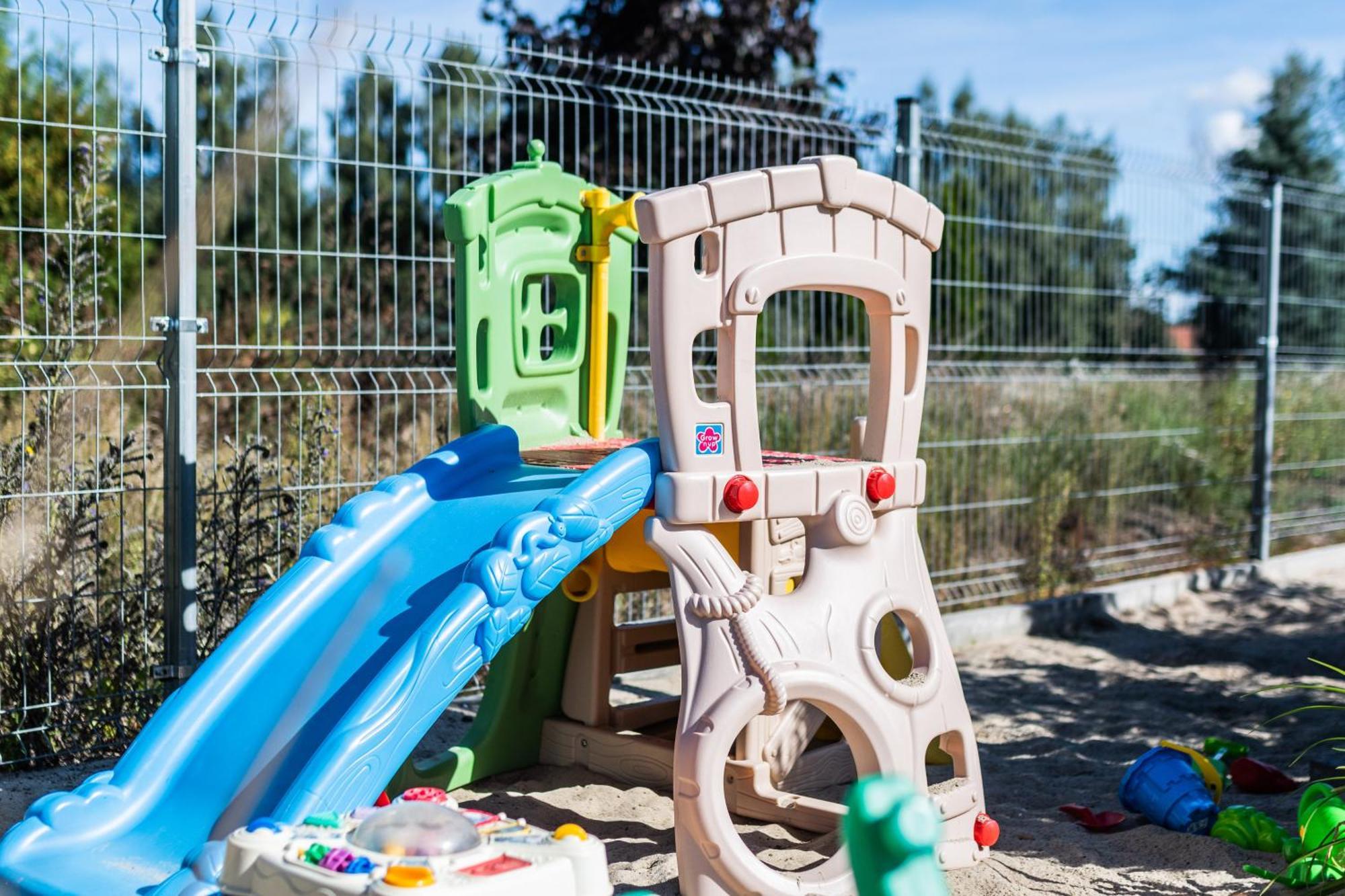 Sztutowo Lazurowy Dwor - Apartamenty Oraz Pokoje Z Basenem I Parkingiem Εξωτερικό φωτογραφία