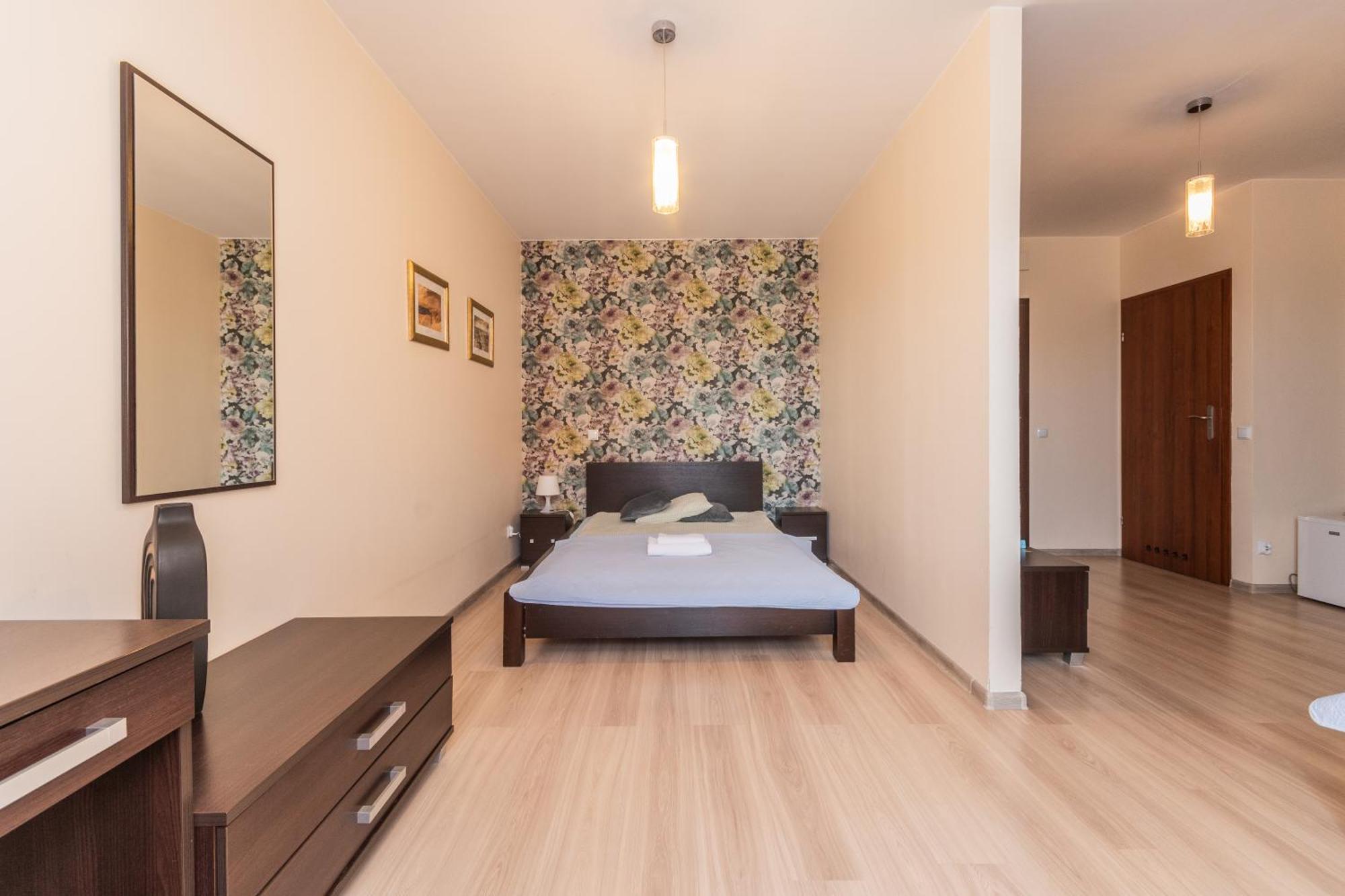 Sztutowo Lazurowy Dwor - Apartamenty Oraz Pokoje Z Basenem I Parkingiem Εξωτερικό φωτογραφία