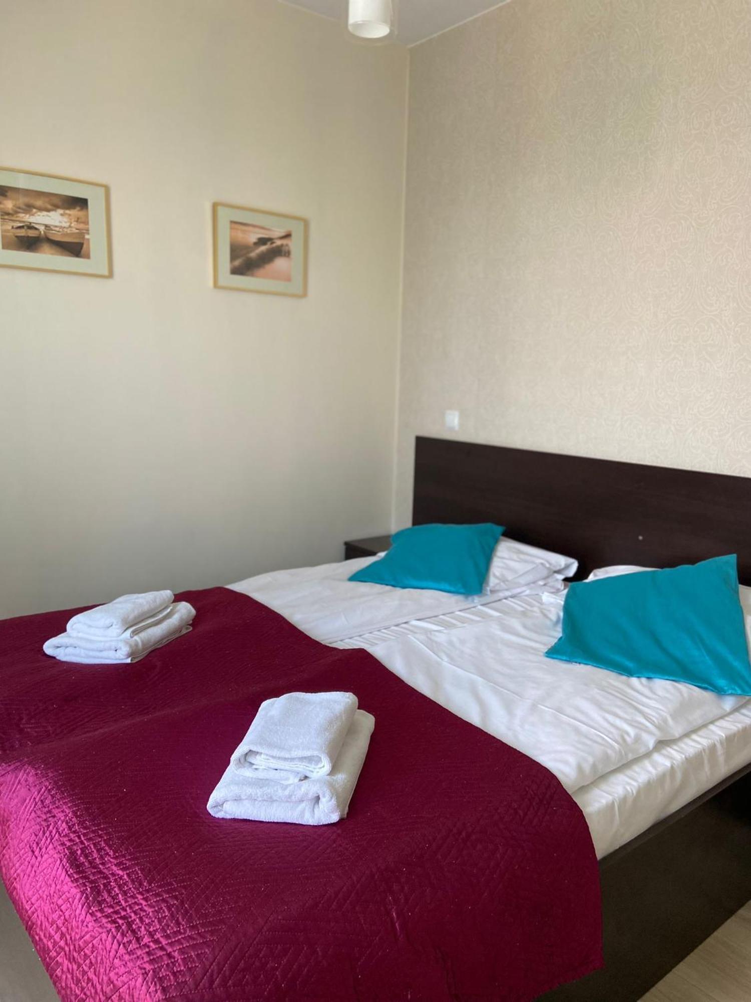 Sztutowo Lazurowy Dwor - Apartamenty Oraz Pokoje Z Basenem I Parkingiem Εξωτερικό φωτογραφία