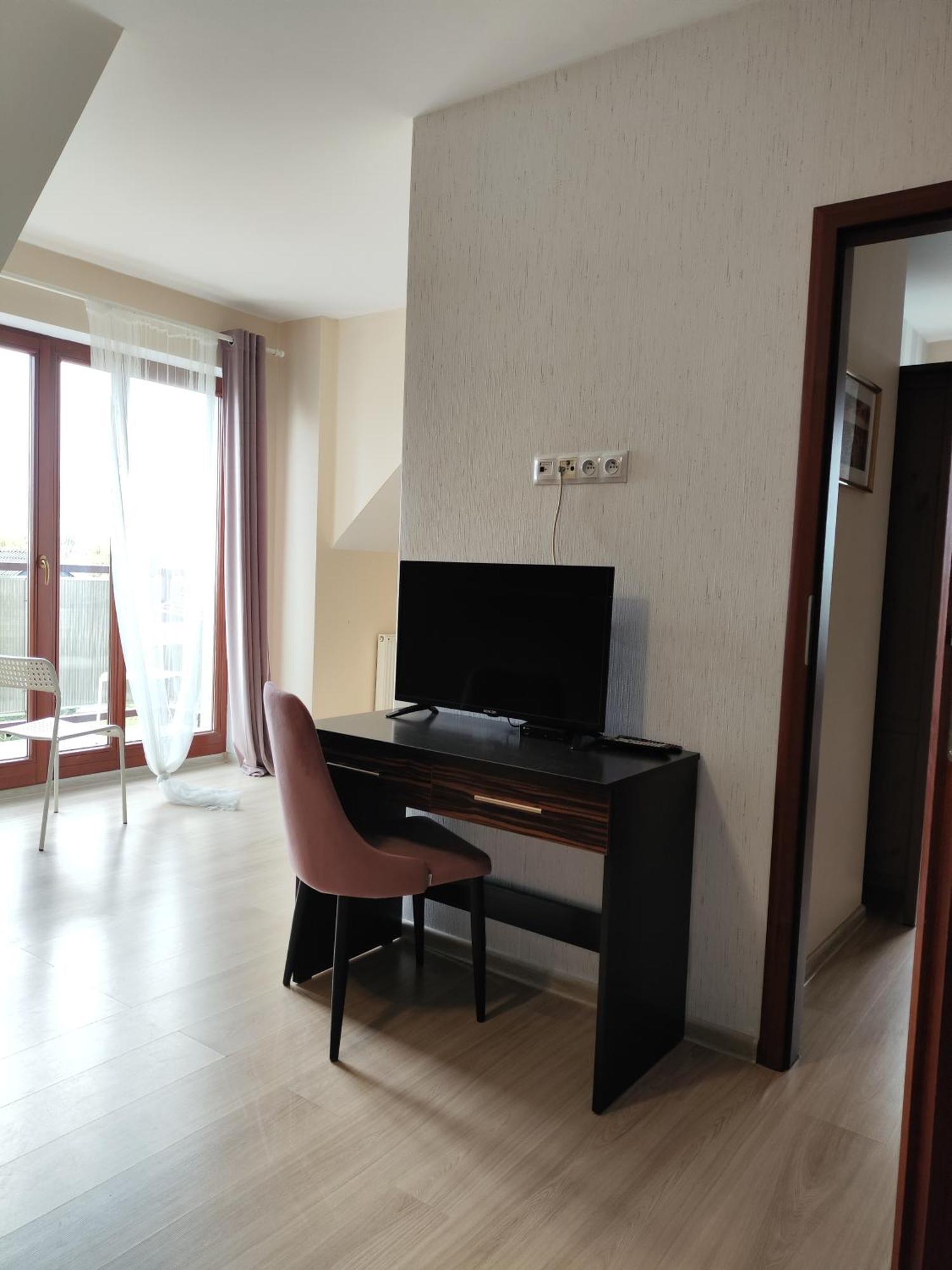 Sztutowo Lazurowy Dwor - Apartamenty Oraz Pokoje Z Basenem I Parkingiem Εξωτερικό φωτογραφία